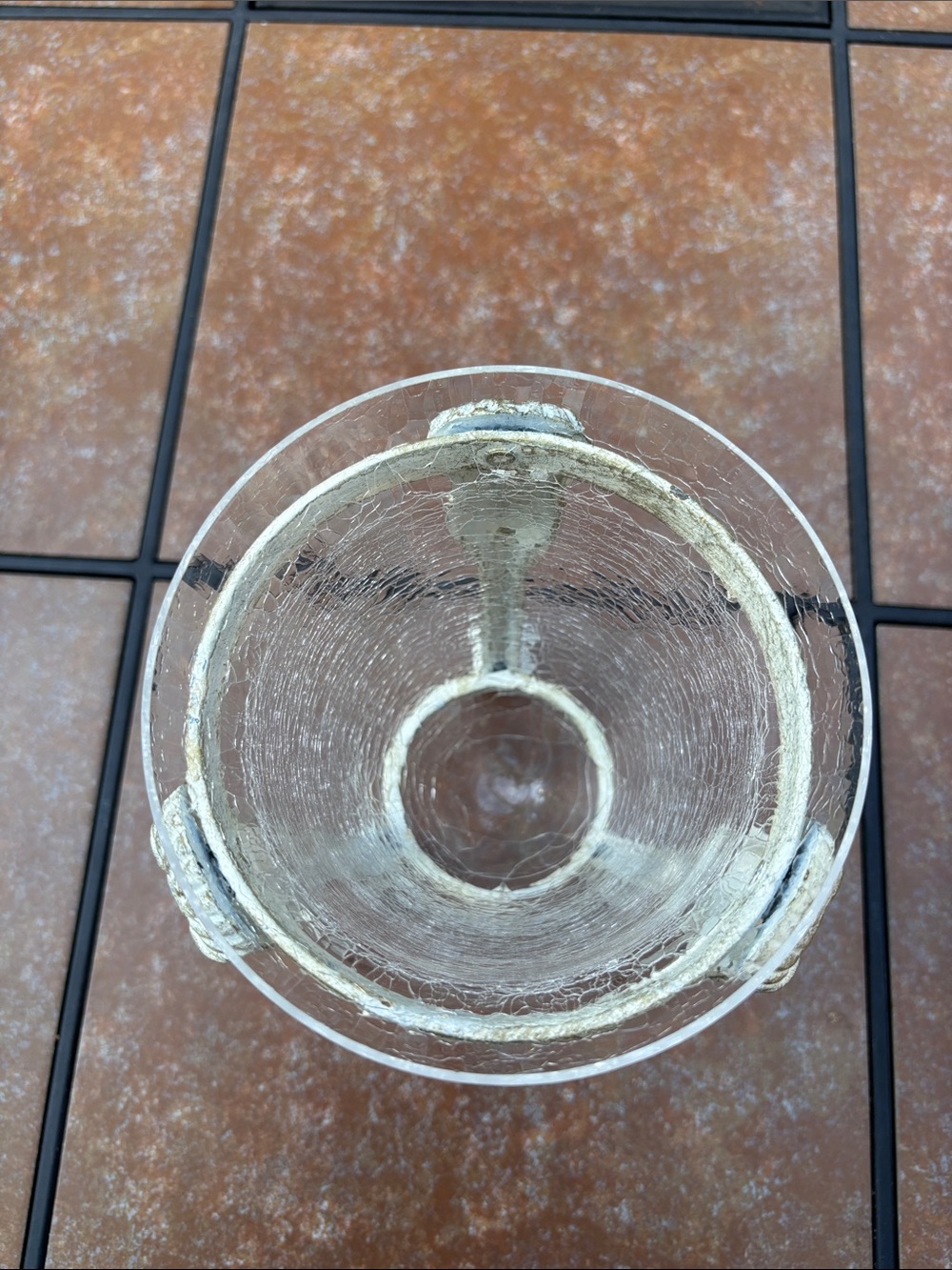 Decorative Clear Crackle Glass Vase/Candle Holder Distressed White Metal Stand - Picture 7 of 8